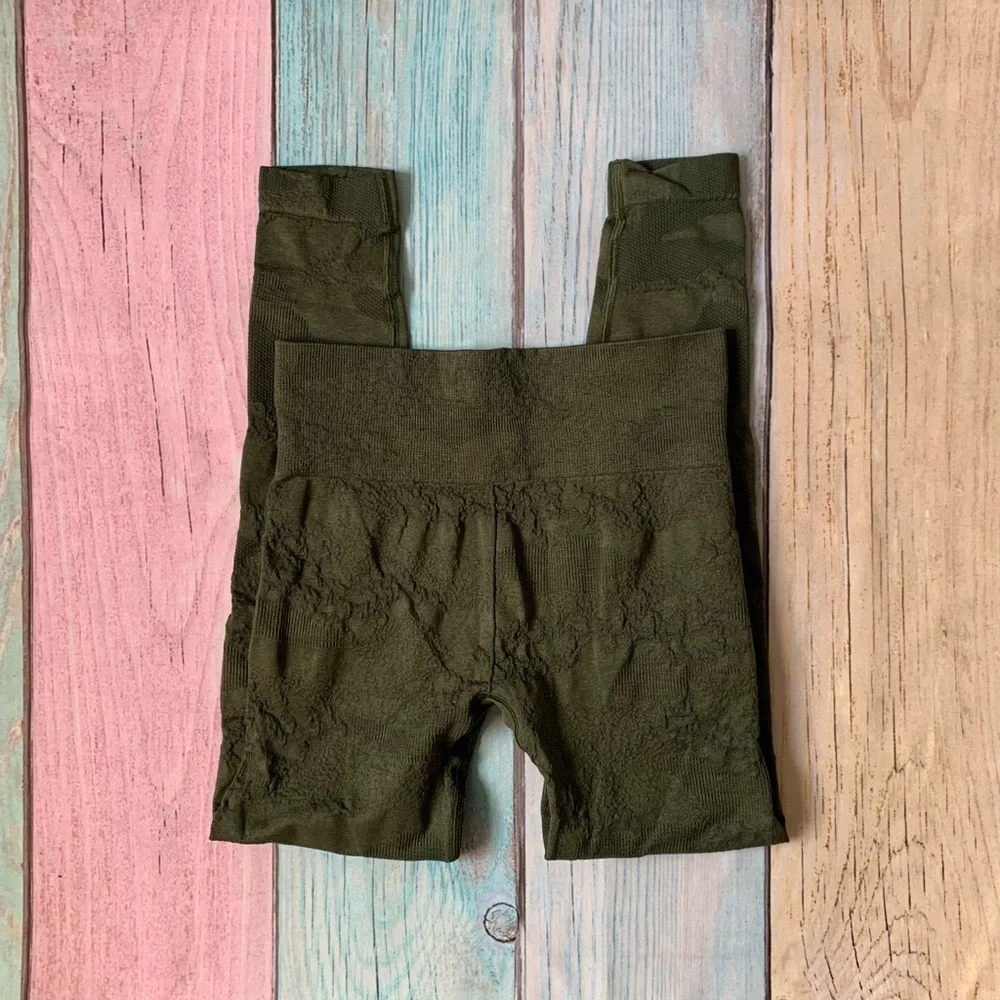 Seamless Green gymshark Leggings - Picture 6 of 6